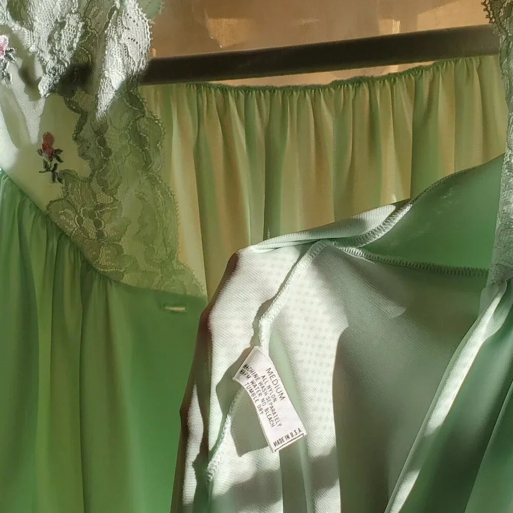 Vintage Shadowline Peignior Set - Picture 8 of 8